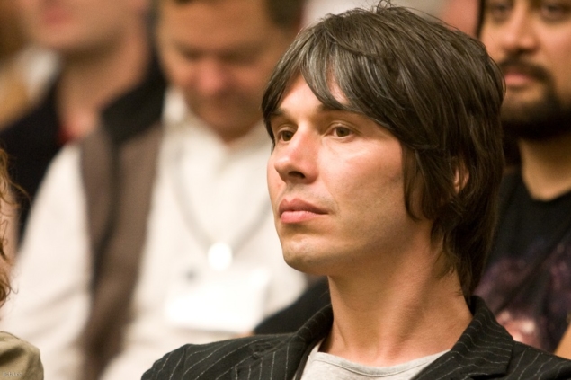 Professor_Brian_Cox_at_the_Science_Foo_Camp_--_11_August_2008-lores Bob Lee - https://www.flickr.com/photos/crazybob/2755035844/in/set-72157606674887058/