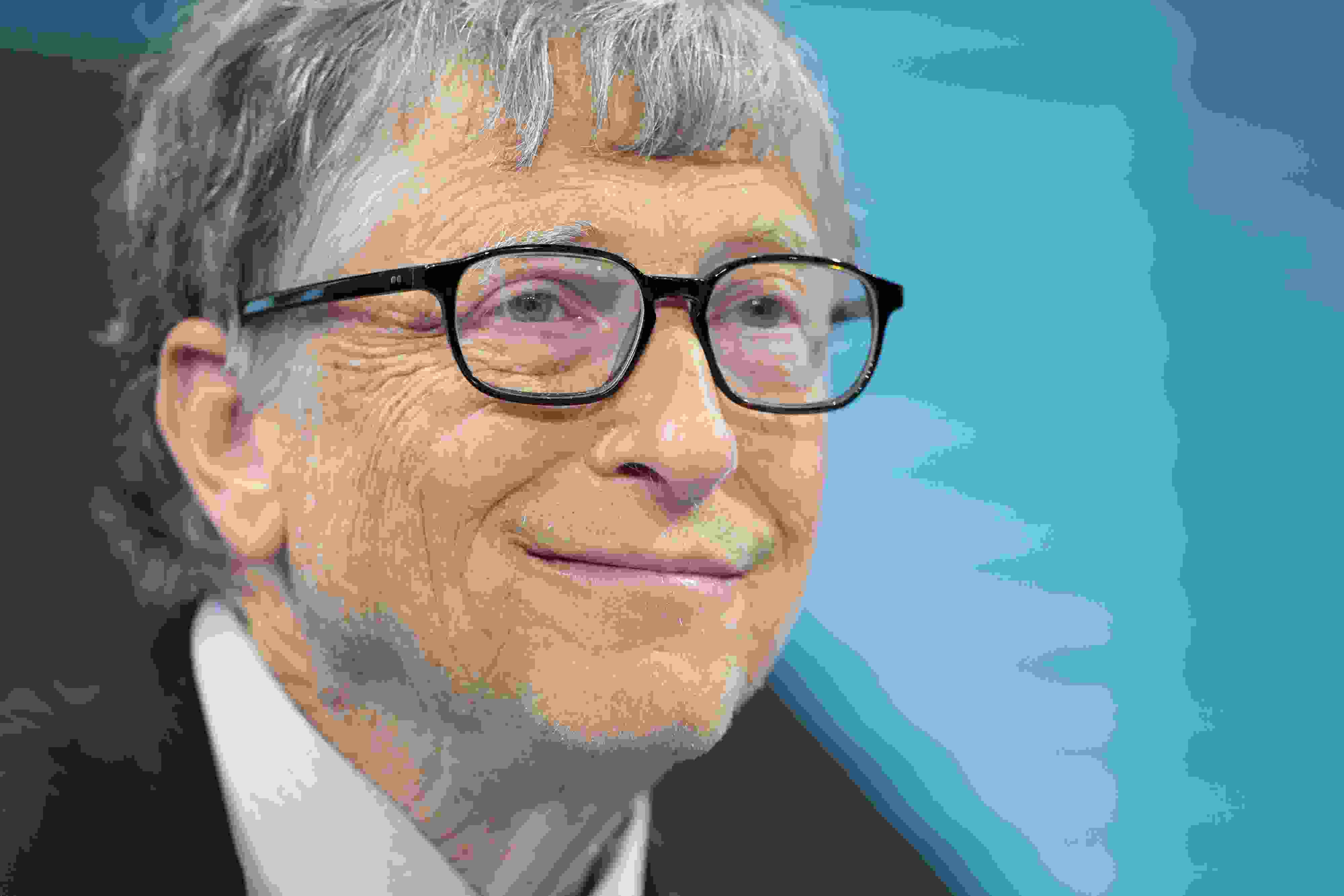 Bill Gates bought himself a Porsche over a Tesla  and Elon Musk just called him underwhelming