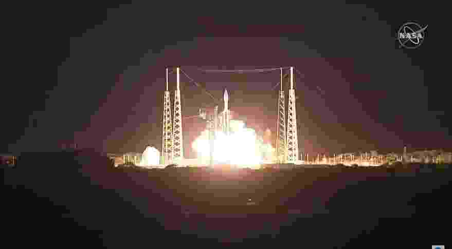 Atlas launches Solar Orbiter mission