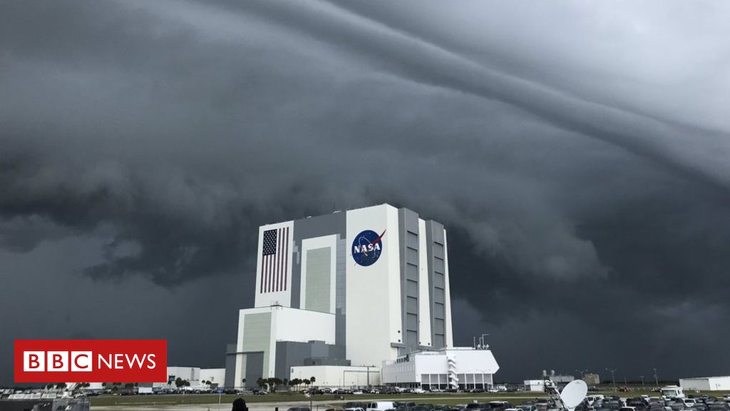 Nasa SpaceX launch: Big day called off because of weather